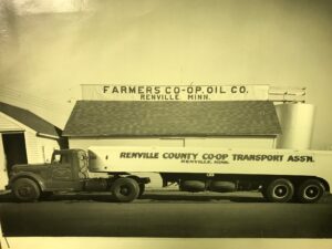 Farmers Co-op Oil Renville